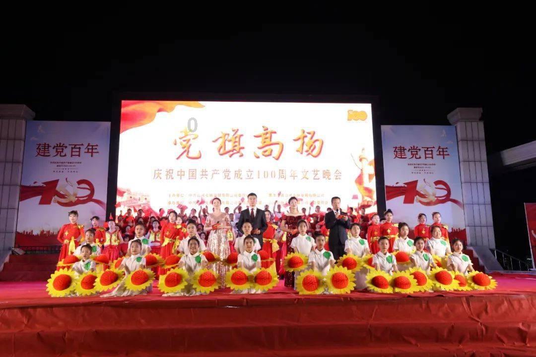 厦门女篮球员卓识晒近照：咖啡不错呦